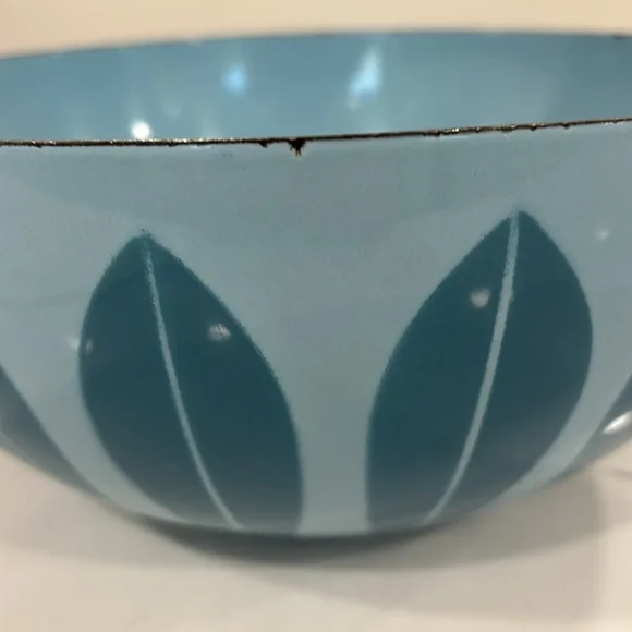 Cathrineholm Turquoise Blue On Blue Enamelware Lotus Bowl 11” Diameter MCM - Picture 13 of 17